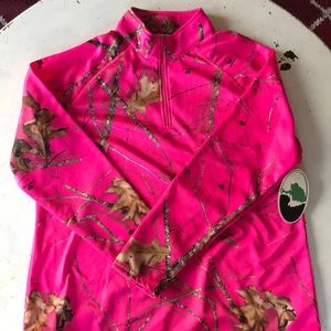 Mossy oak pullover